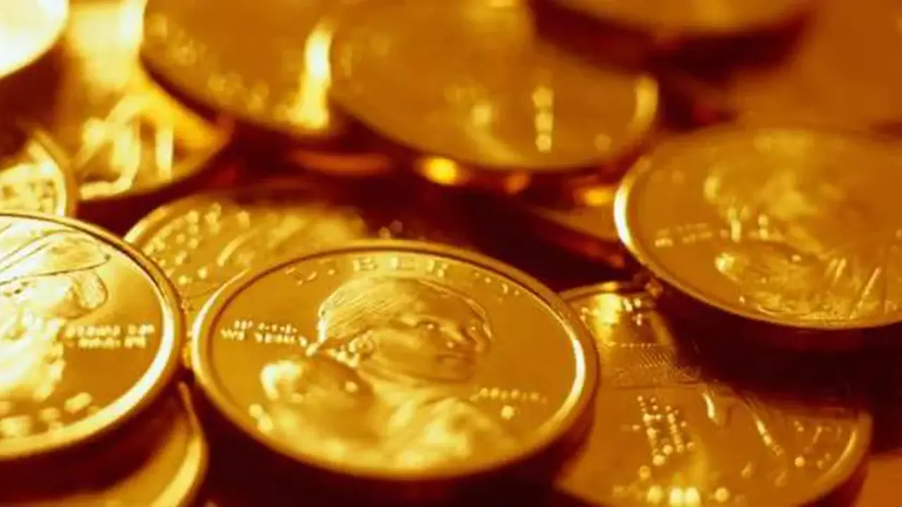 سعره 52.5 ألف جنيه.. طفرة جديدة في قيمة الجنيه الذهب بمحلات الصاغة المصريّة